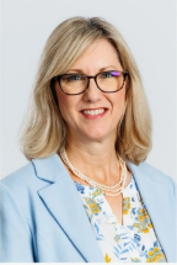 Pam headshot 2025